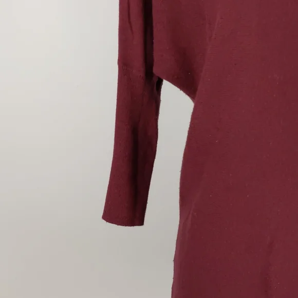 Dotti Women's Top Size Small Maroon 3/4 Sleeve Hi-Low Hem Round Neckline Jumper - Picture 6 of 14